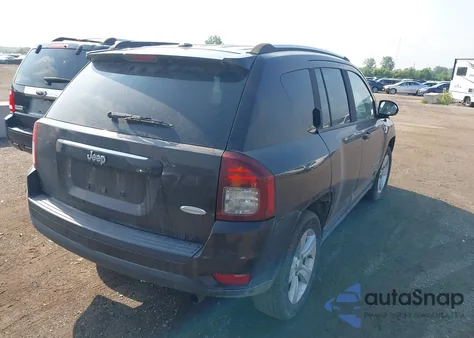 2014 Jeep Compass Latitude из США, поврежденный, VIN 1C4NJCEA5ED645491